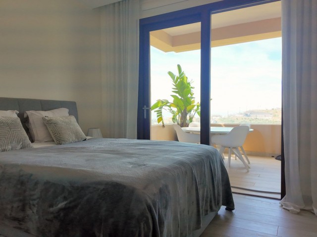 2 Bedrooms Apartment in Benahavís