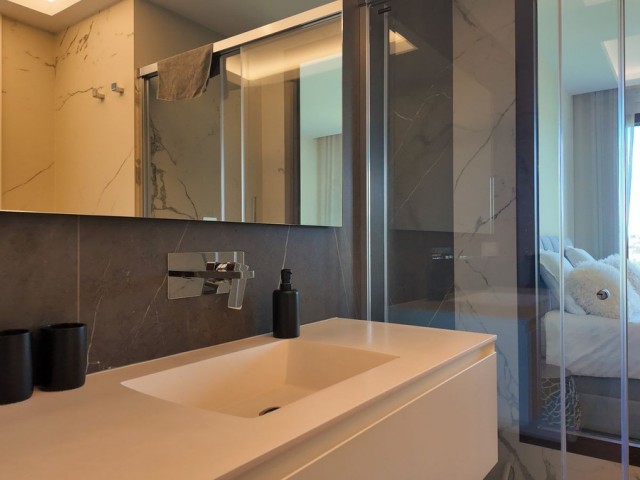 2 Bedrooms Apartment in Benahavís