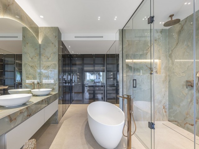 3 Bedrooms Apartment in New Golden Mile