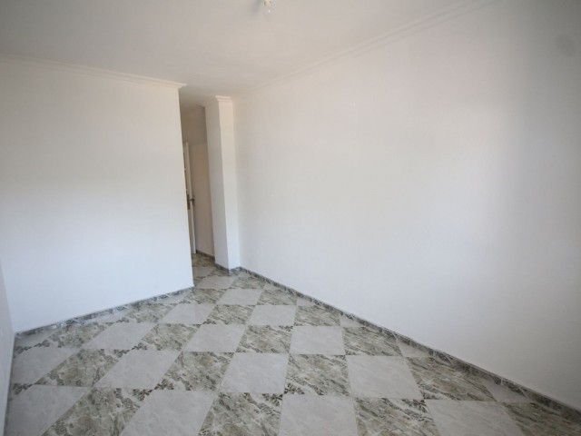 4 Bedrooms Apartment in Málaga Centro