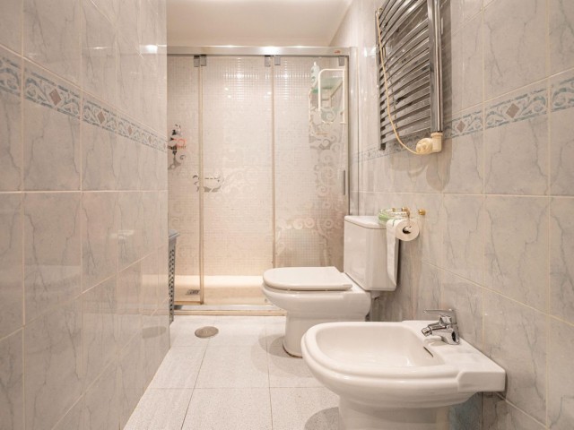 4 Bedrooms Apartment in Málaga