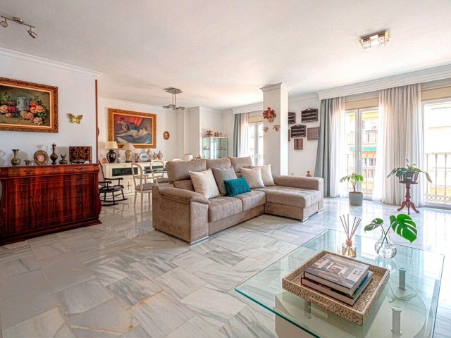 4 Bedrooms Apartment in Málaga