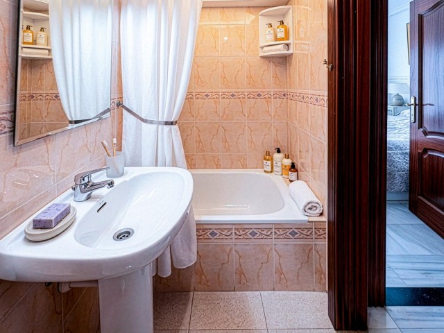 4 Bedrooms Apartment in Málaga