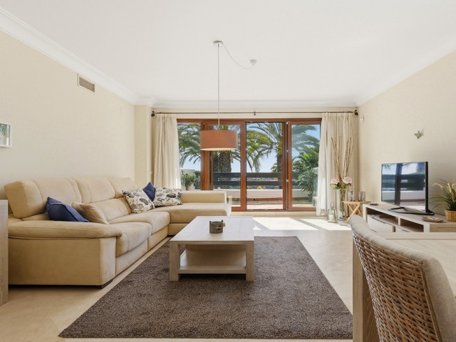 Apartment, Casares, R5361532