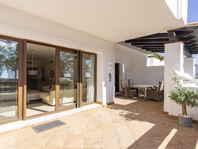 2 Bedrooms Apartment in Casares