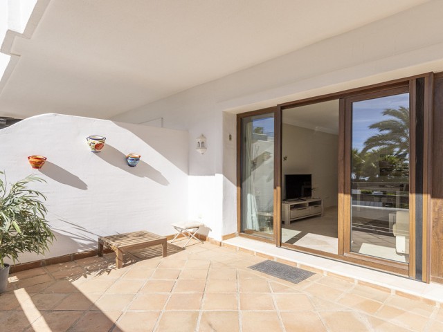2 Bedrooms Apartment in Casares