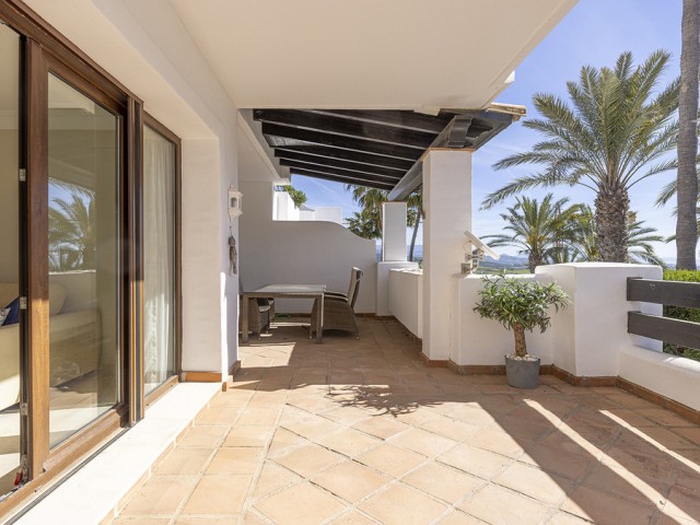 2 Bedrooms Apartment in Casares