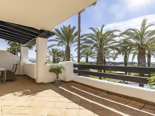 2 Bedrooms Apartment in Casares