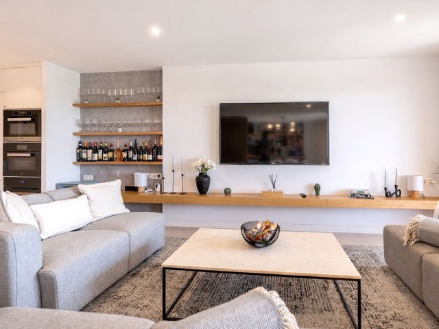 3 Bedrooms Townhouse in Estepona