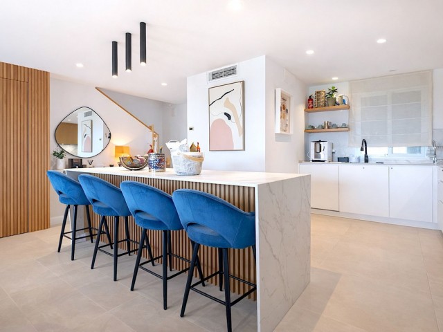 3 Bedrooms Townhouse in Estepona