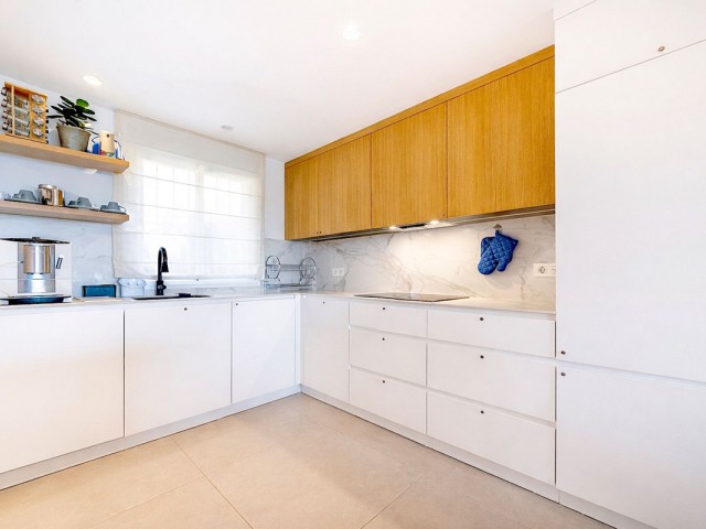 3 Bedrooms Townhouse in Estepona