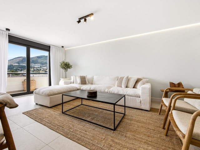 Penthouse avec 3 Chambres  à Torrequebrada