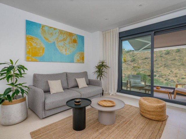 2 Bedrooms Apartment in Fuengirola