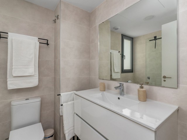 2 Bedrooms Apartment in Fuengirola