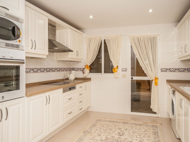 2 Schlafzimmer Apartment in Elviria