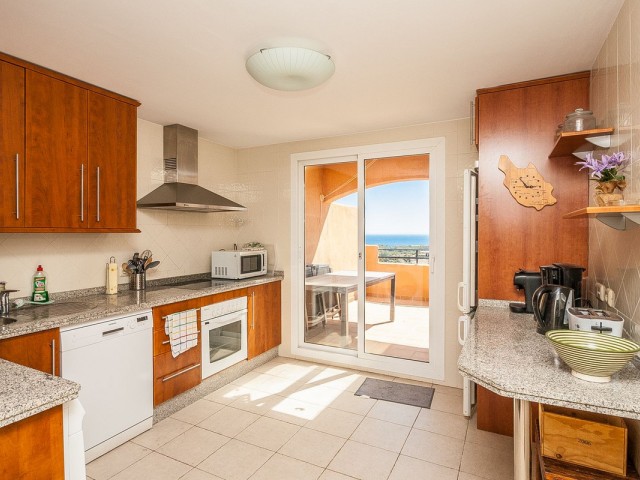 Penthouse in Elviria