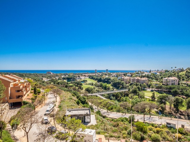 Penthouse in Elviria