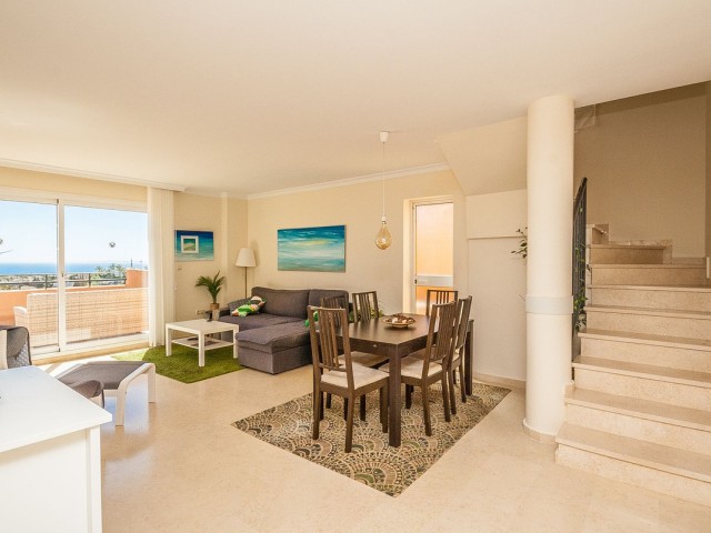 Penthouse in Elviria
