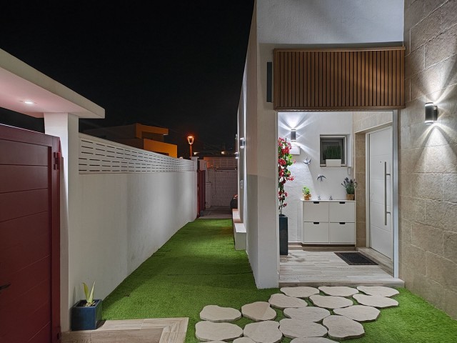 4 Bedrooms Villa in Mijas