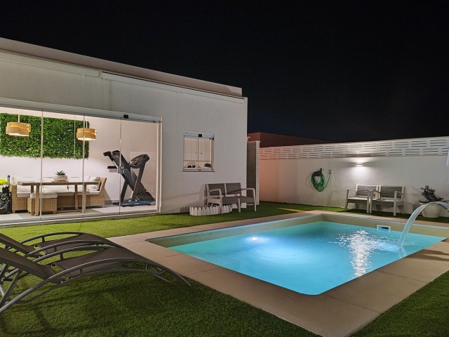 4 Bedrooms Villa in Mijas