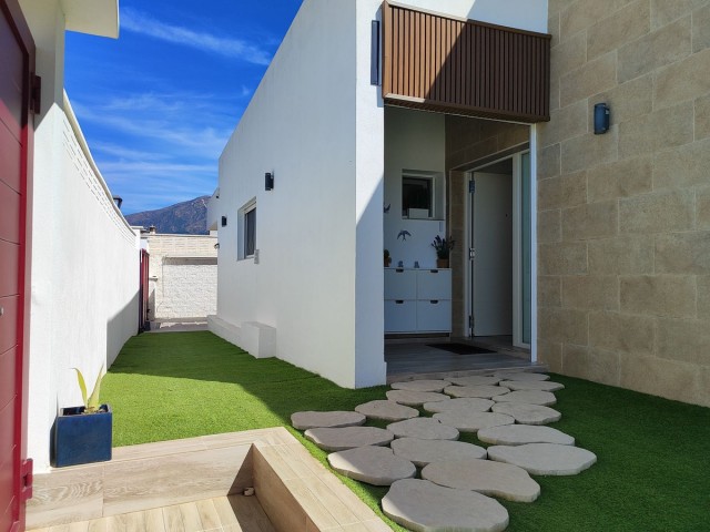 4 Bedrooms Villa in Mijas