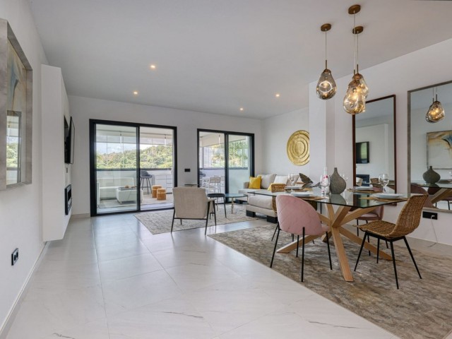 2 Bedrooms Apartment in Estepona