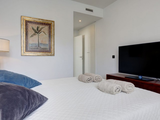 2 Soveroms Leilighet i Estepona