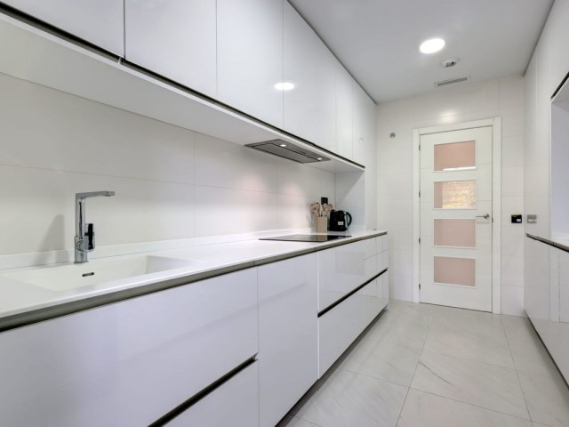 2 Soveroms Leilighet i Estepona