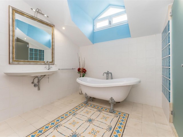 4 Slaapkamer Villa in Alhaurín el Grande