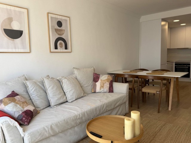 Apartment, Nueva Andalucia, R5361988
