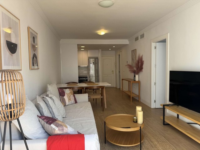 Apartment, Nueva Andalucia, R5361988