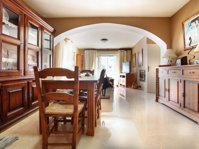 3 Bedrooms Apartment in Puerto Banús