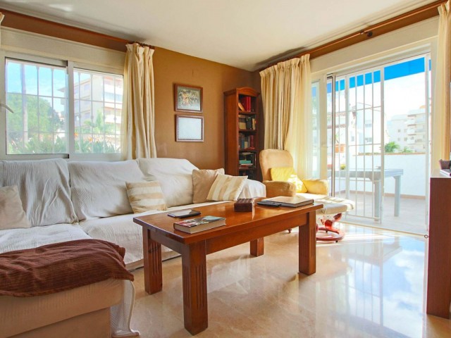 3 Bedrooms Apartment in Puerto Banús