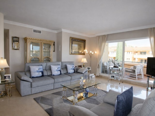 Penthouse in Elviria