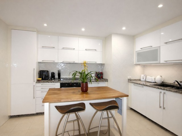 Penthouse in Elviria