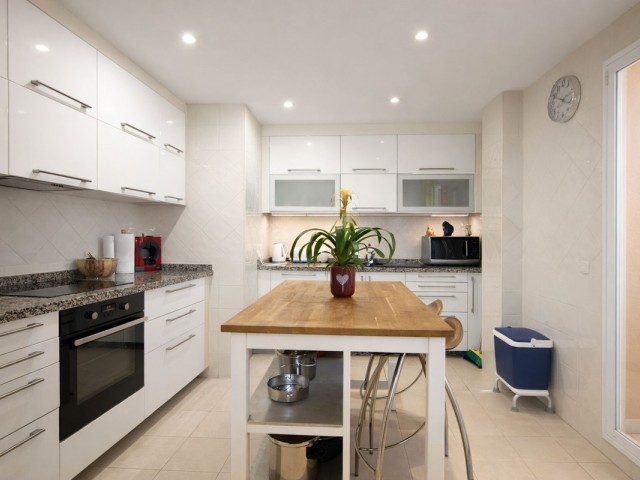 Penthouse in Elviria