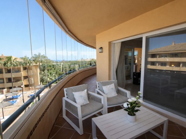 Penthouse in Elviria