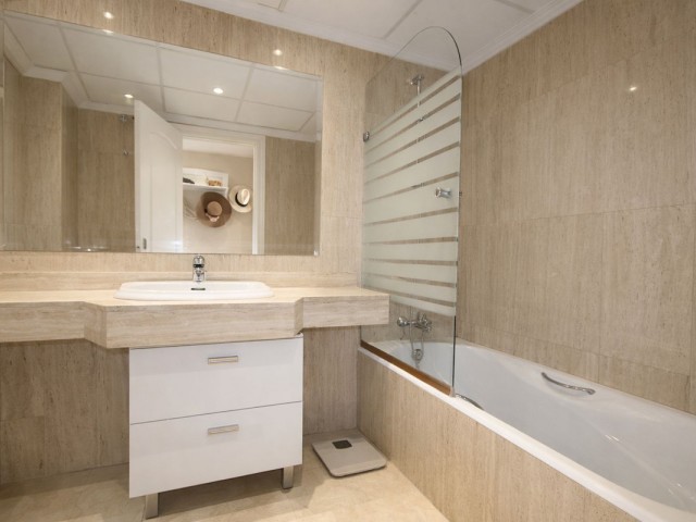 Penthouse in Elviria