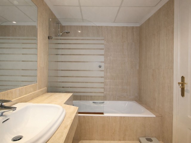 Penthouse in Elviria