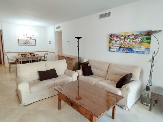 Apartamento con 3 Dormitorios  en Costalita