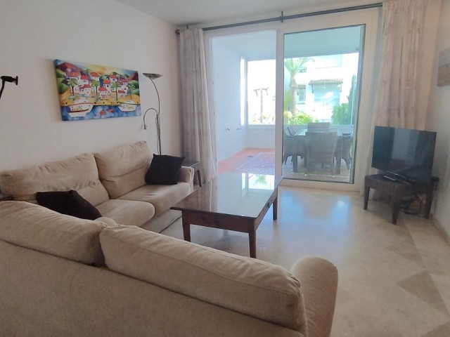 Apartamento con 3 Dormitorios  en Costalita
