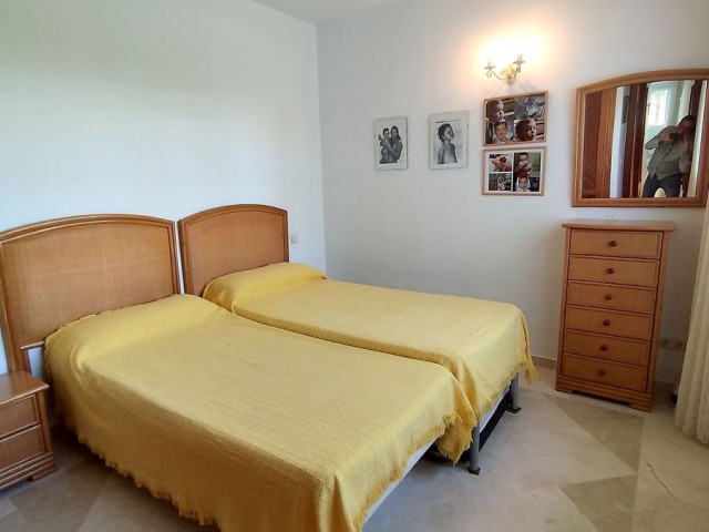 Apartamento con 3 Dormitorios  en Costalita