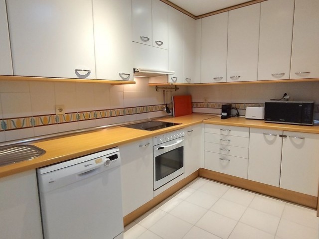 Apartamento con 3 Dormitorios  en Costalita