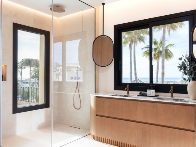 4 Bedrooms Townhouse in Benahavís