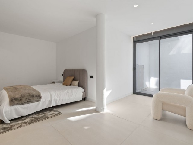 4 Bedrooms Apartment in El Paraiso
