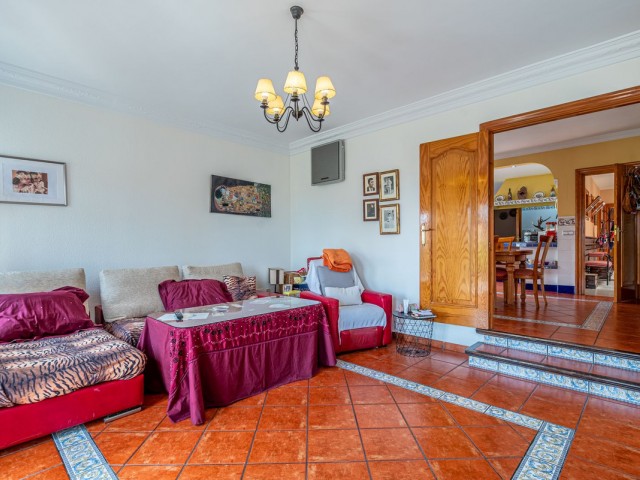6 Bedrooms Villa in Benalmadena Costa