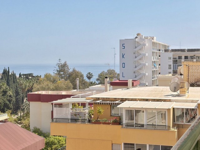 4 Bedrooms Apartment in Marbella