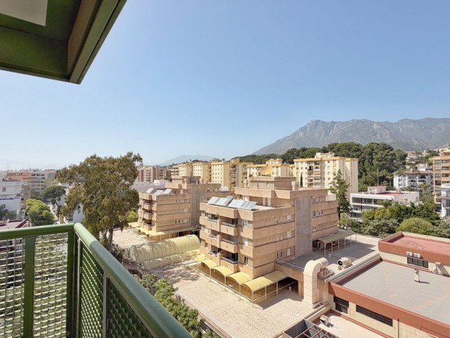 4 Bedrooms Apartment in Marbella