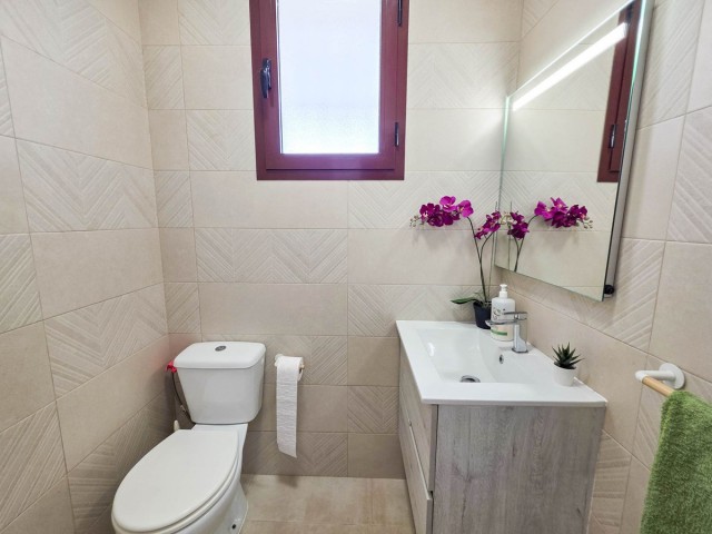 Villa con 2 Dormitorios  en Casares Playa