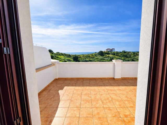 Villa con 2 Dormitorios  en Casares Playa